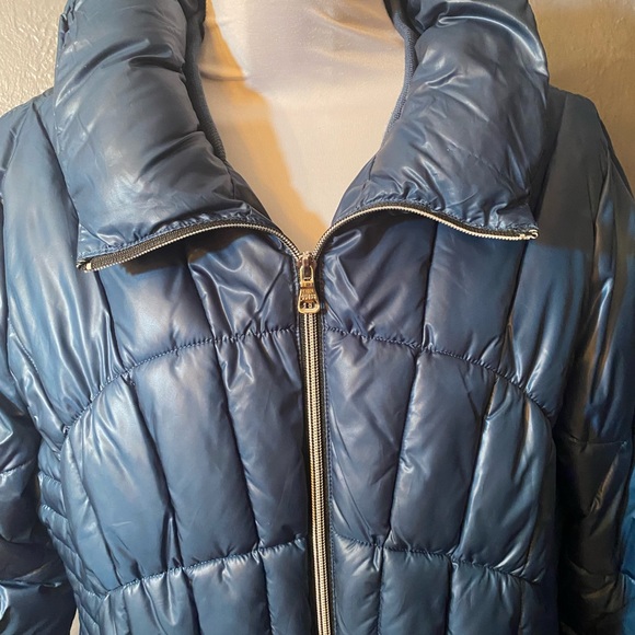 Dark Teal blue GUESS Down alternative Puffy Coat - Picture 4 of 16